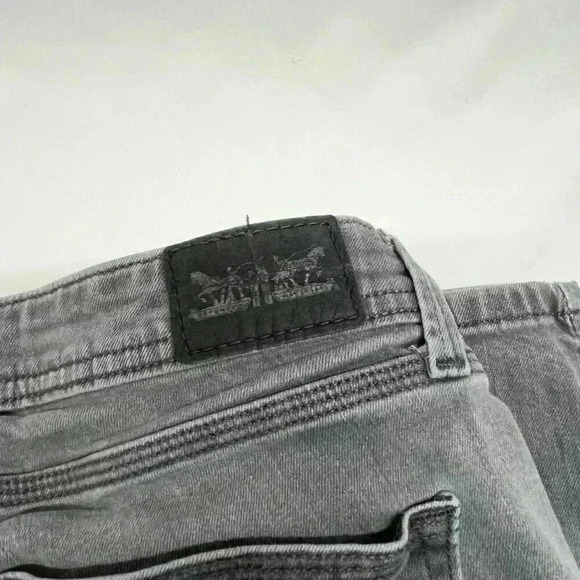 Black Distressed Levi’s Size 14‎ Skinny Stretchy Comfortable - Picture 7 of 8